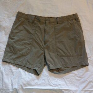 Hook and Tackle Men’s Beer Can Island Lightweight Nylon Stretch Fishing Shorts